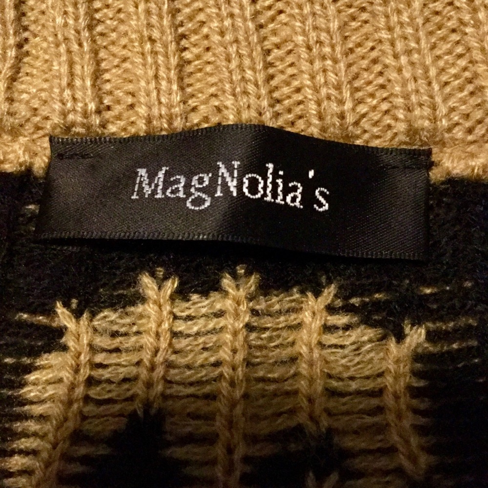 Bundle Of 3 Sweaters - image 7